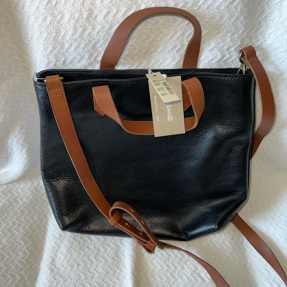 NWT never used Madewell crossbody purse.
